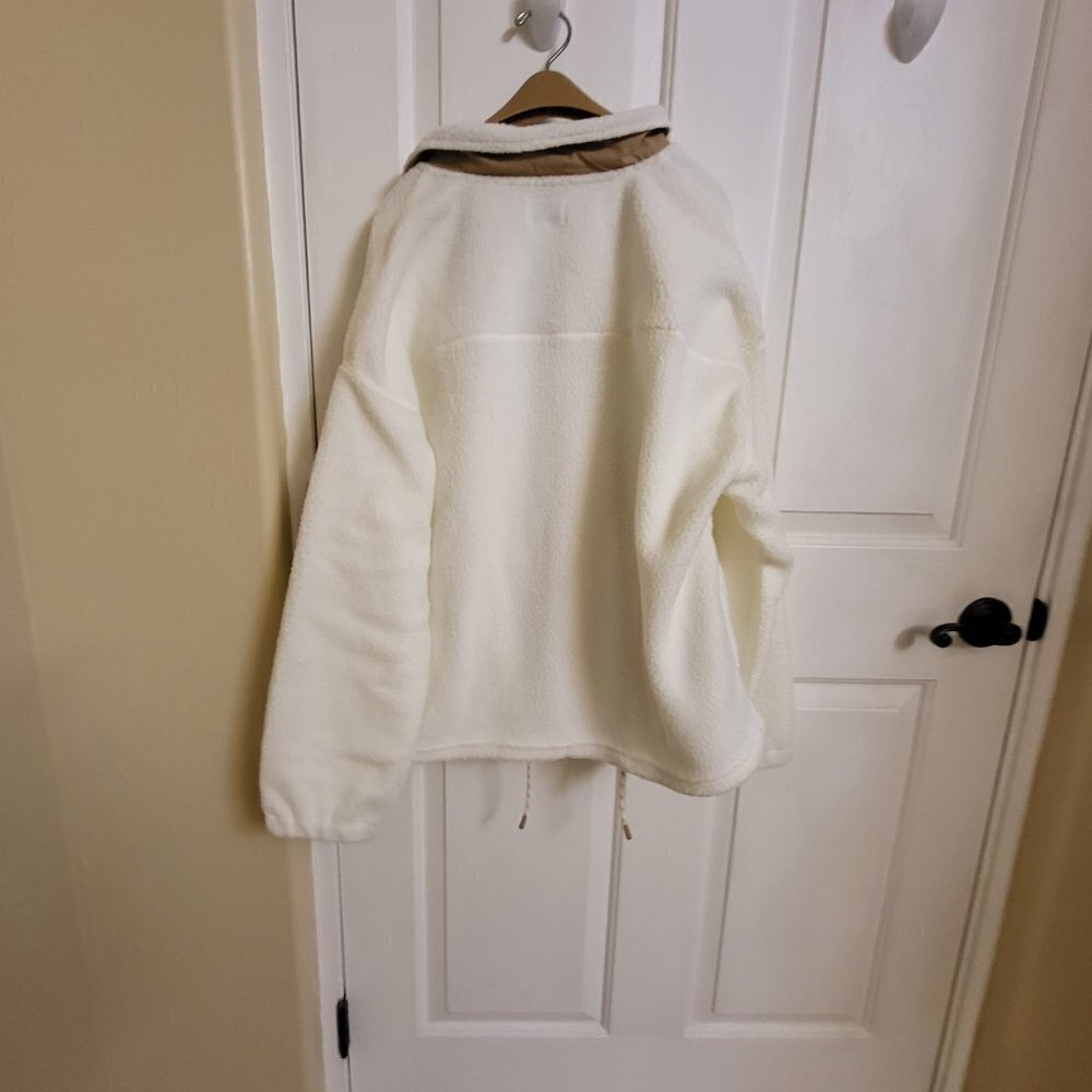 Women's Bass outdoor lightweight jacket Cream/Tan SIZE:  MEDIUM NWT - Picture 7 of 10